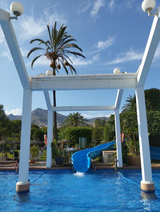 Estudio Terraza Vista Mar Parking Gratuito Piscinas 贝纳尔马德纳 外观 照片