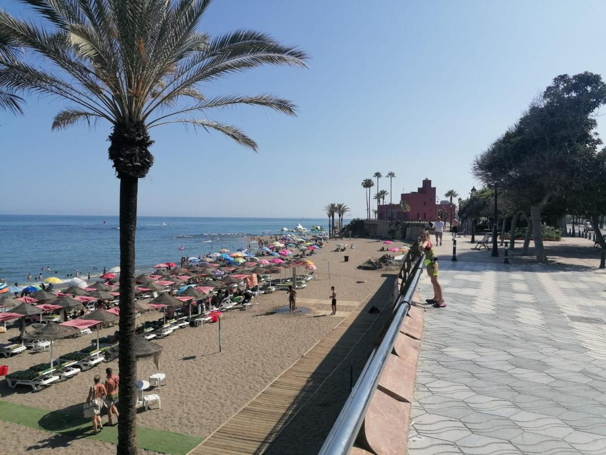 Estudio Terraza Vista Mar Parking Gratuito Piscinas 贝纳尔马德纳 外观 照片